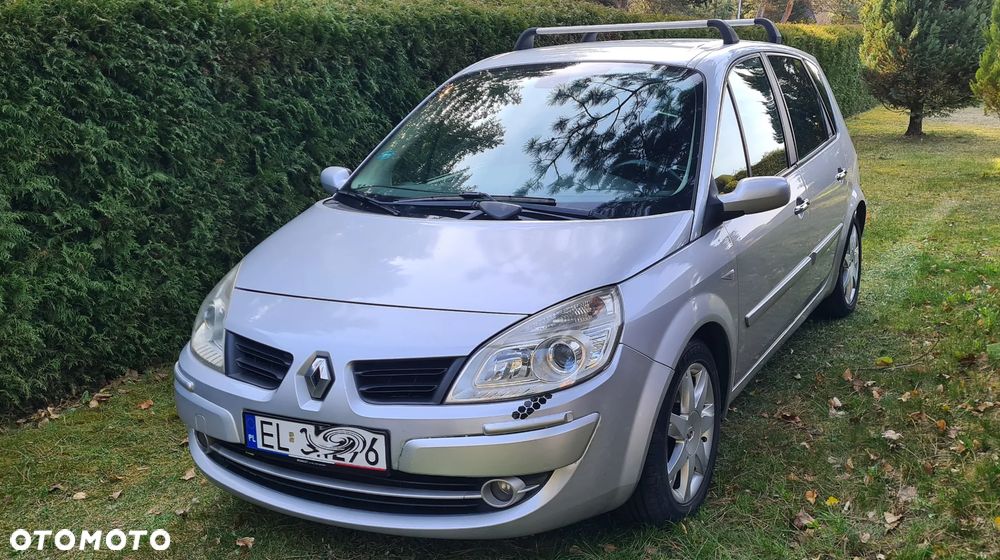 Renault Scenic 2.0 16V Emotion Plus - 1