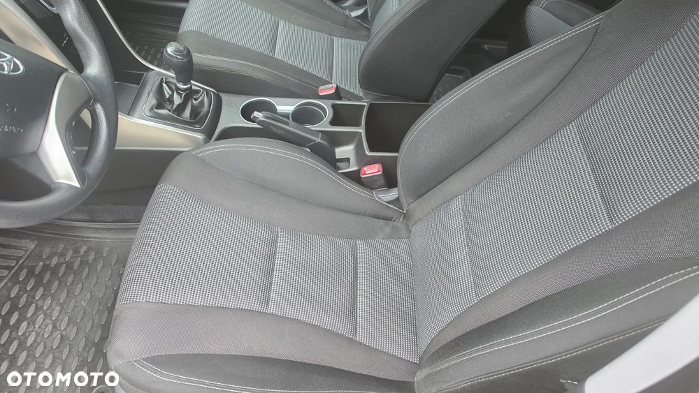 Hyundai i30 1.4 Advantage - 10