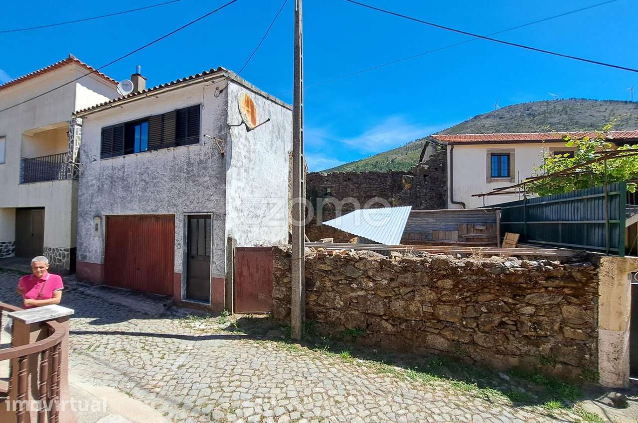 Moradia com Terreno em Pisão de Teresa - Grande imagem: 4/53