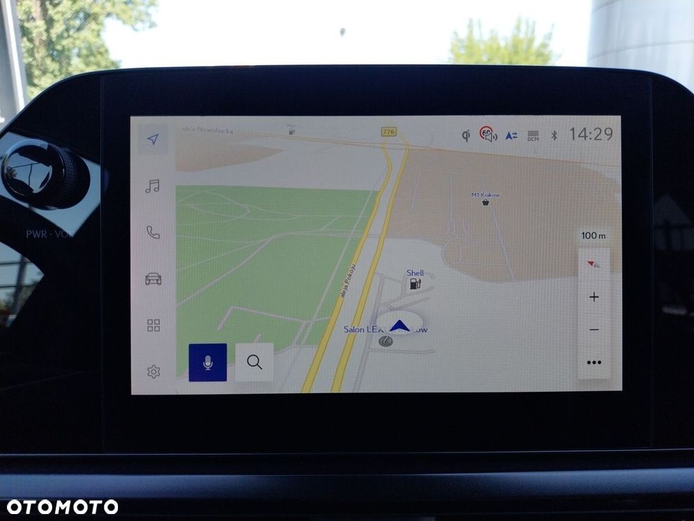 Lexus UX 300h Business - 25