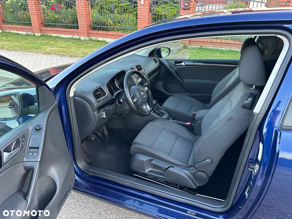 Volkswagen Golf 1.6 United - 11