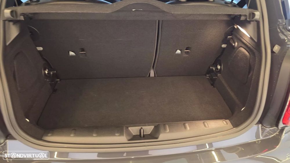 MINI 3 Portas Cooper SD Auto Desportiva - 26