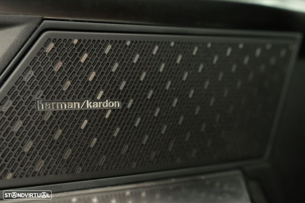 Renault Austral 1.2 E-Tech Iconic Espirit - 19