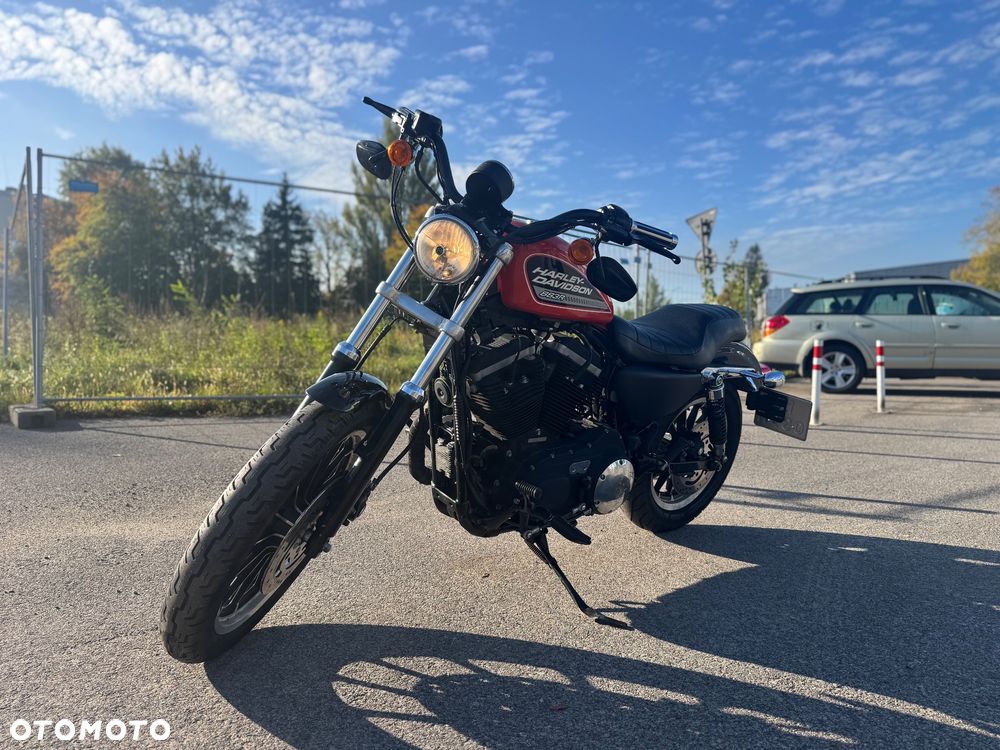 Harley-Davidson Sportster Roadster 883R