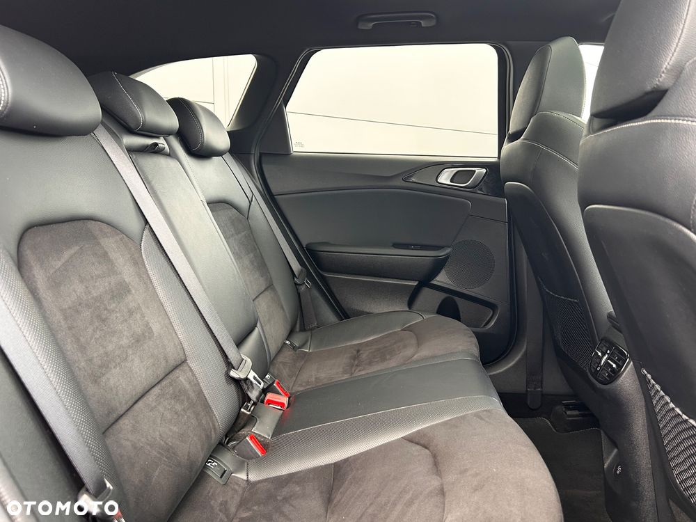 Kia Ceed 1.5 T-GDI GT-Line DCT - 22