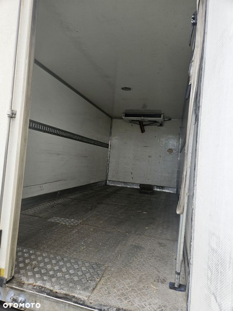 Iveco 70c17 chłodnia, izoterma, agregat, kabina sypialna. - 3