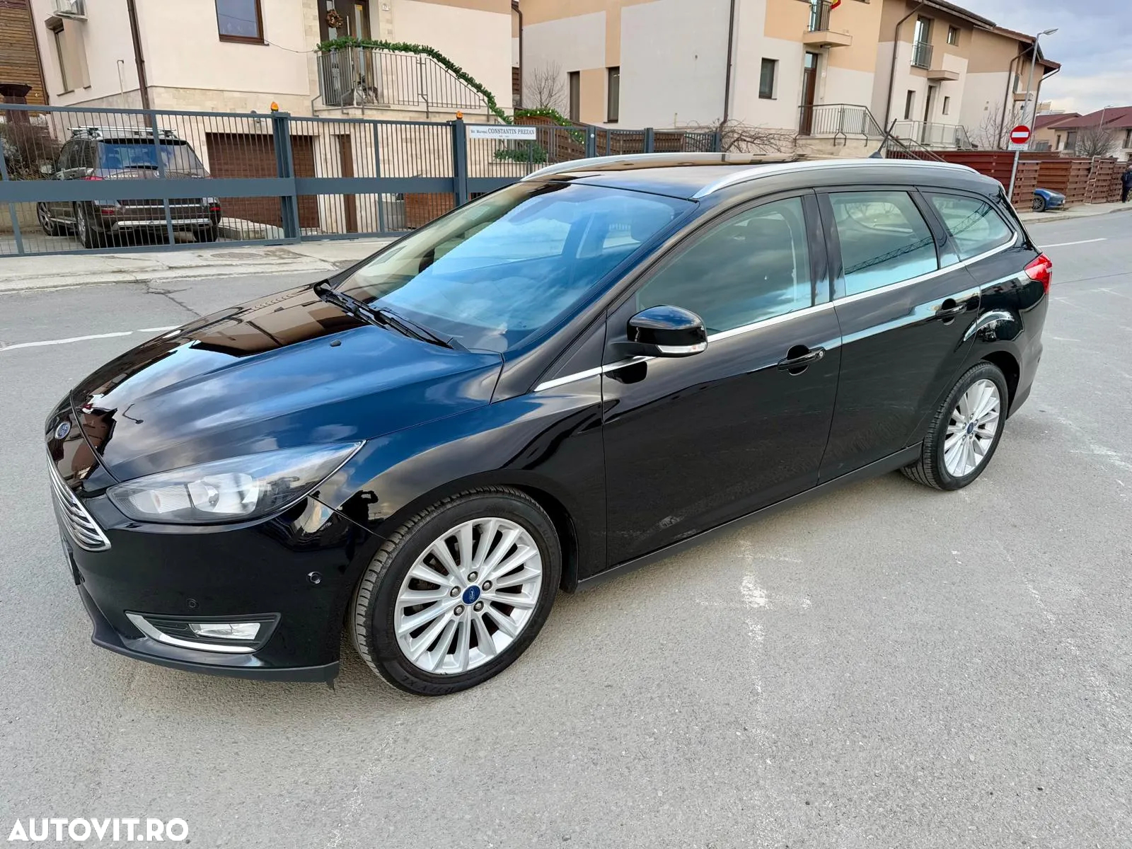 Ford Focus 1.5 EcoBlue Start-Stopp-System Aut. TITANIUM - 28