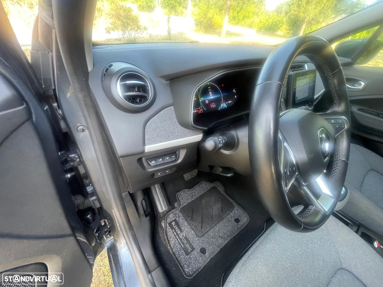 Renault Zoe (c/ Bateria) Limited 50 - 7