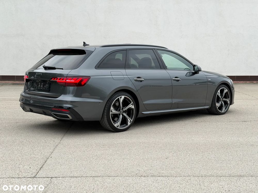 Audi A4 Avant 35 TDI mHEV S Line S tronic - 3