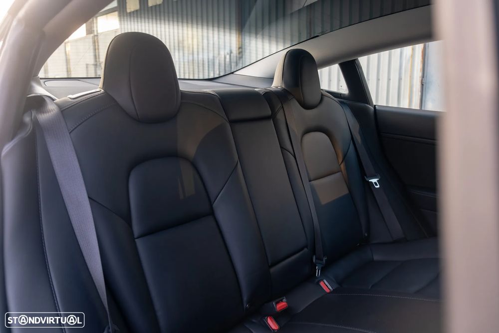 Tesla Model 3 Long Range Tração Integral - 34