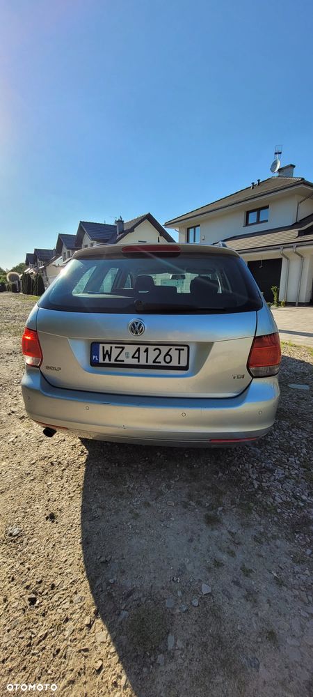 Volkswagen Golf 1.6 TDI Trendline - 4