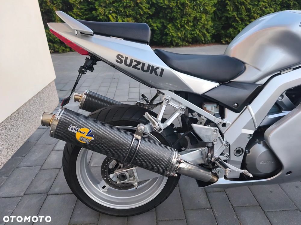 Suzuki SV - 13