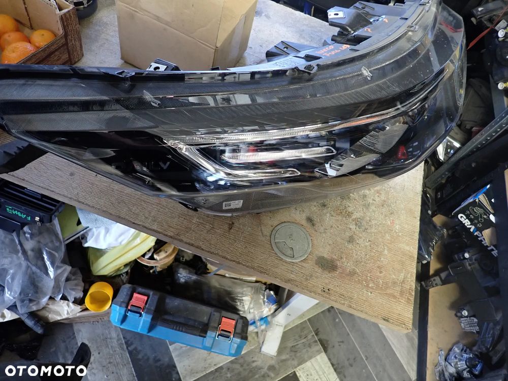 IVECO DAILY VI LIFT LAMPA FULL LED PRAWA PRAWY PRZÓD PRZEDNIA EUROPA 05802711799 - 1