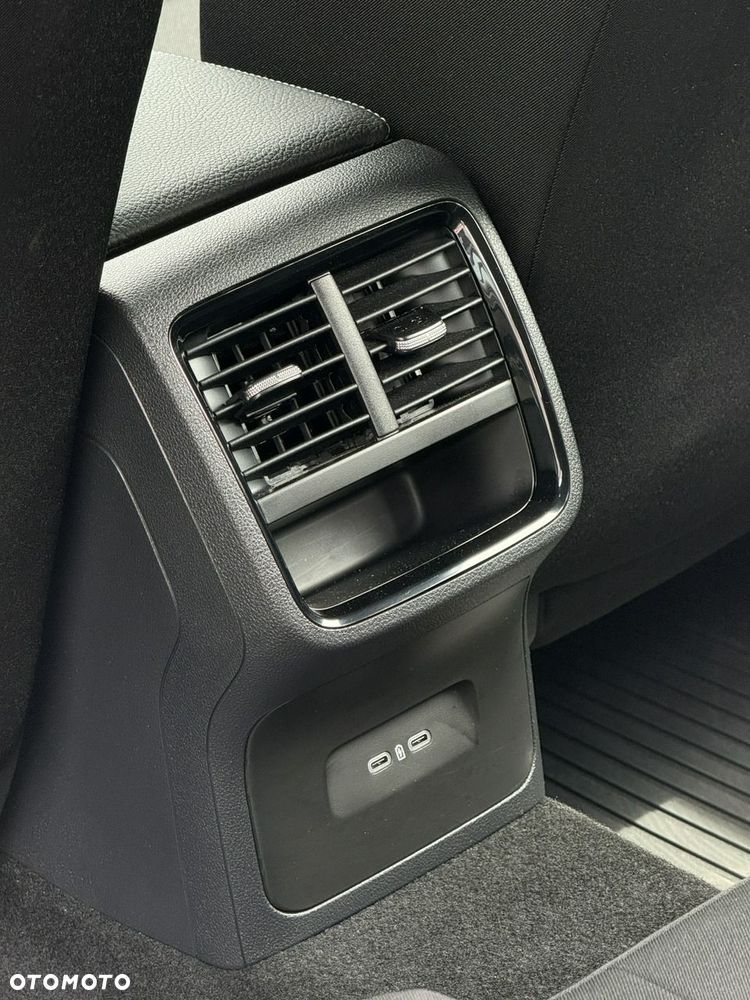Skoda Octavia 1.5 TSI Essence - 30