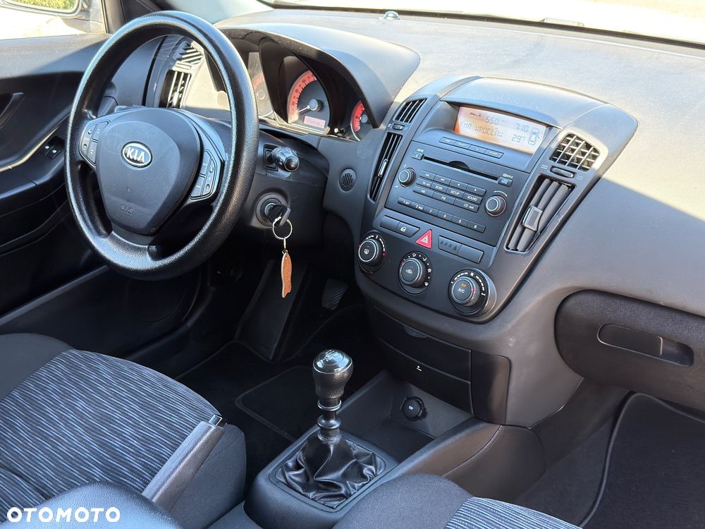 Kia ProCeed 1.6 Optimum - 32