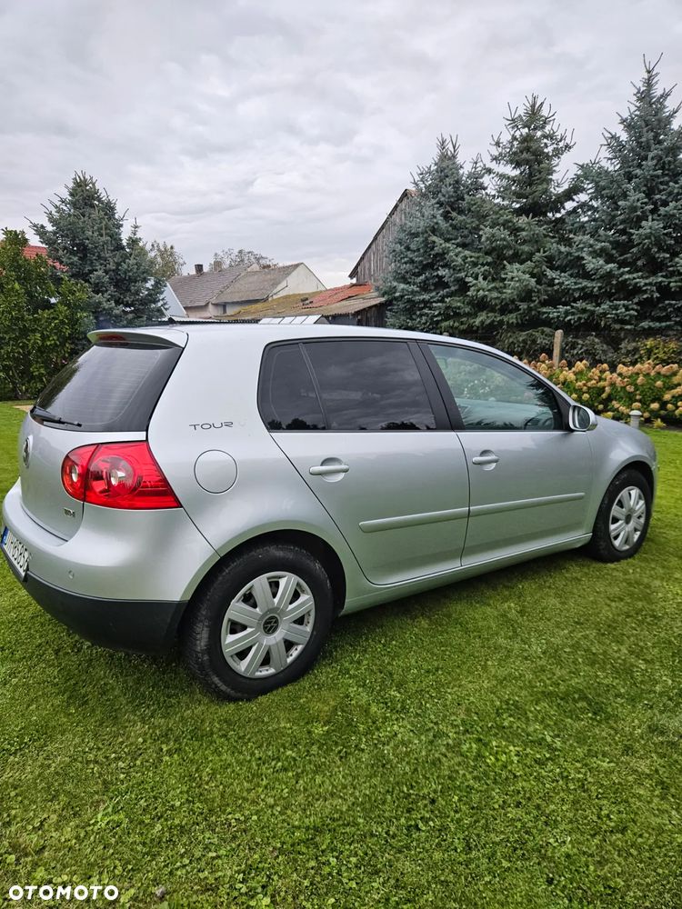Volkswagen Golf ver-1-9-tdi-4motion-dpf-goal - 2