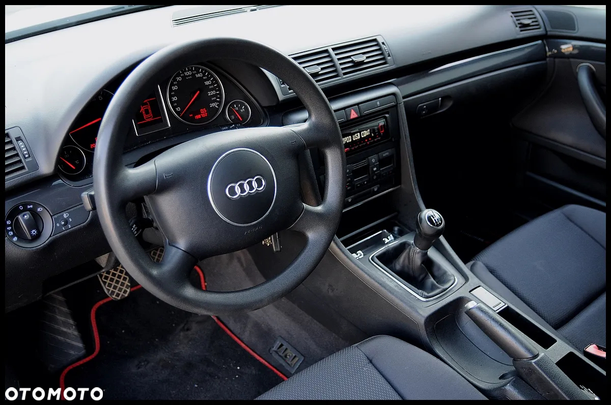 Audi A4 Avant - 5