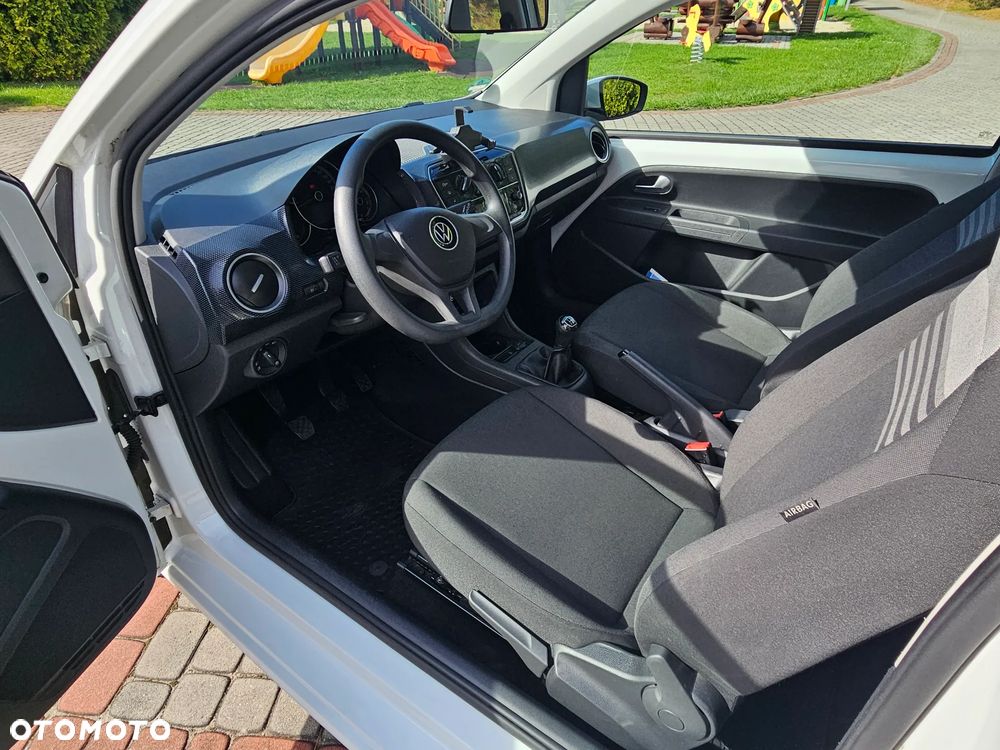 Volkswagen up! eco - 11