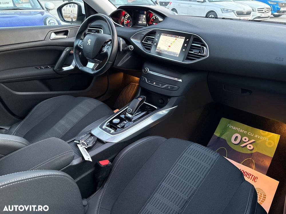 Peugeot 308 PureTech 130 GPF EAT8 Stop & Start Allure - 14