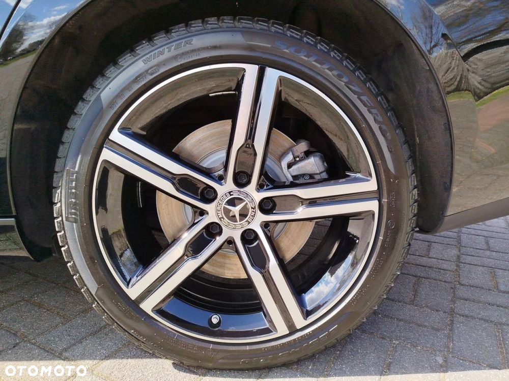 Mercedes-Benz CLA - 17