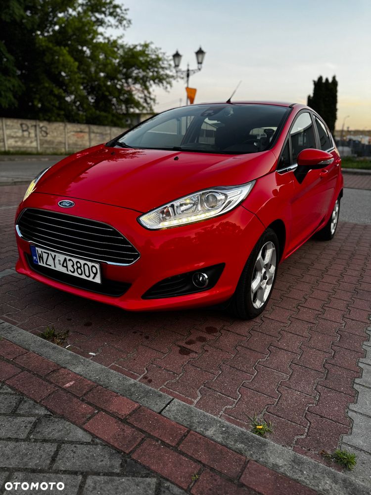 Ford Fiesta 1.0 EcoBoost STart-Stop Titanium - 1