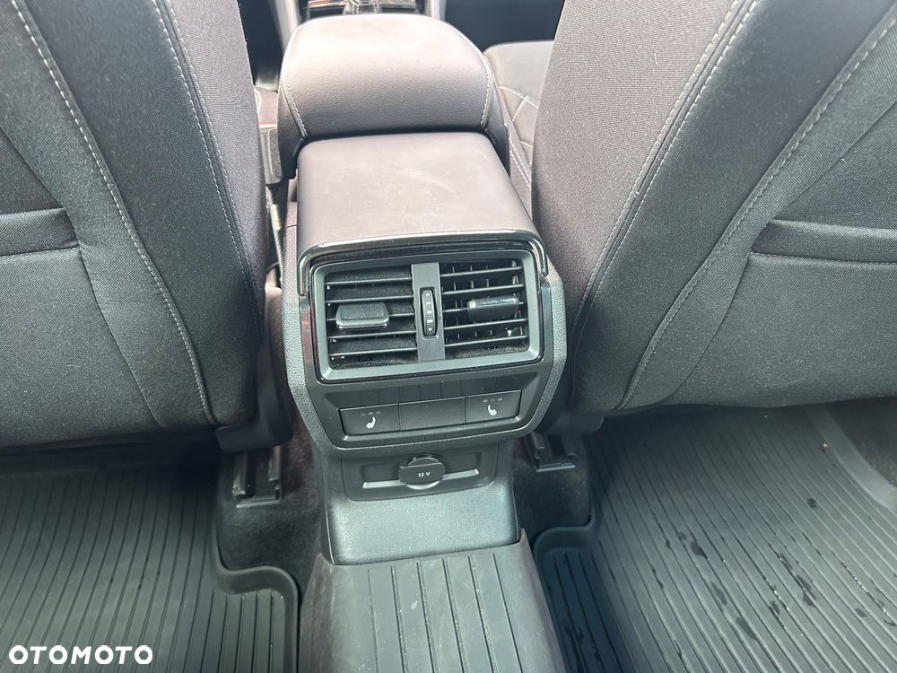 Skoda Karoq 1.5 TSI ACT Sportline - 19