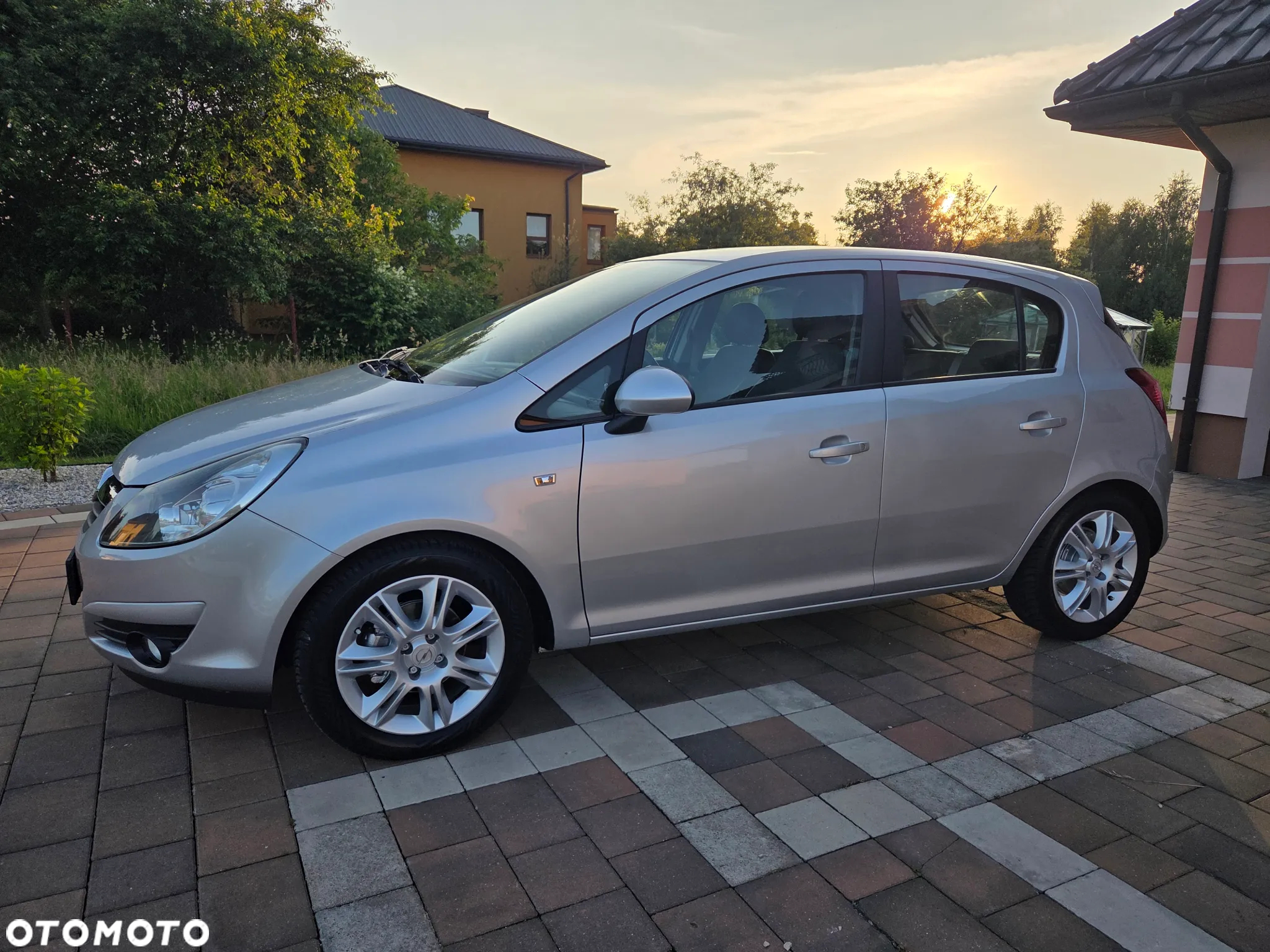 Opel Corsa 1.2 16V Color Edition - 10