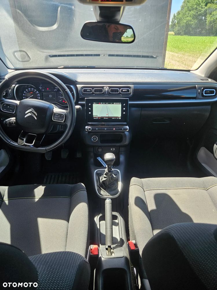 Citroën C3 BlueHDi 100 S&S PLUS - 13