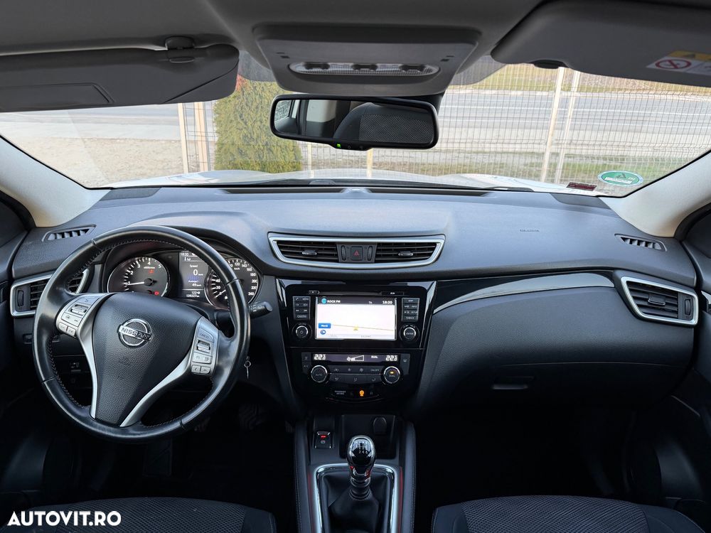 Nissan Qashqai 1.2 DIG-T ACENTA - 6