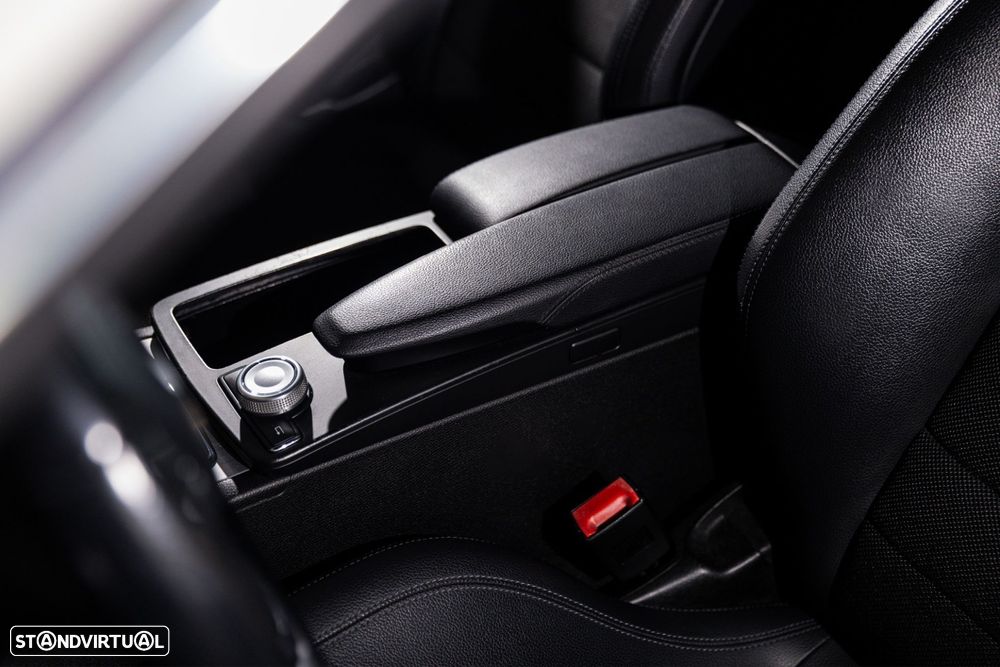 Mercedes-Benz E 250 CDi BlueEfficiency - 18