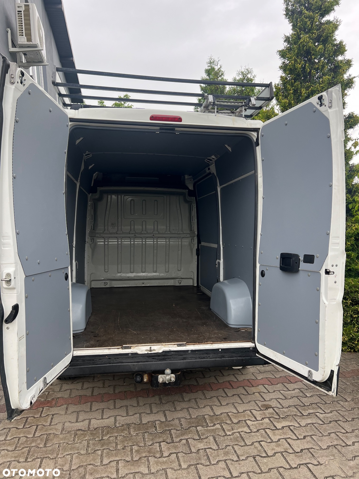 Peugeot Boxer 333 BlueHDi L2H2 - 12