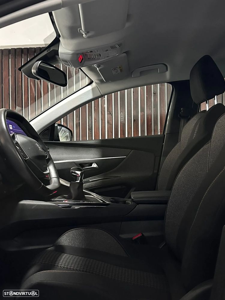 Peugeot 5008 - 16