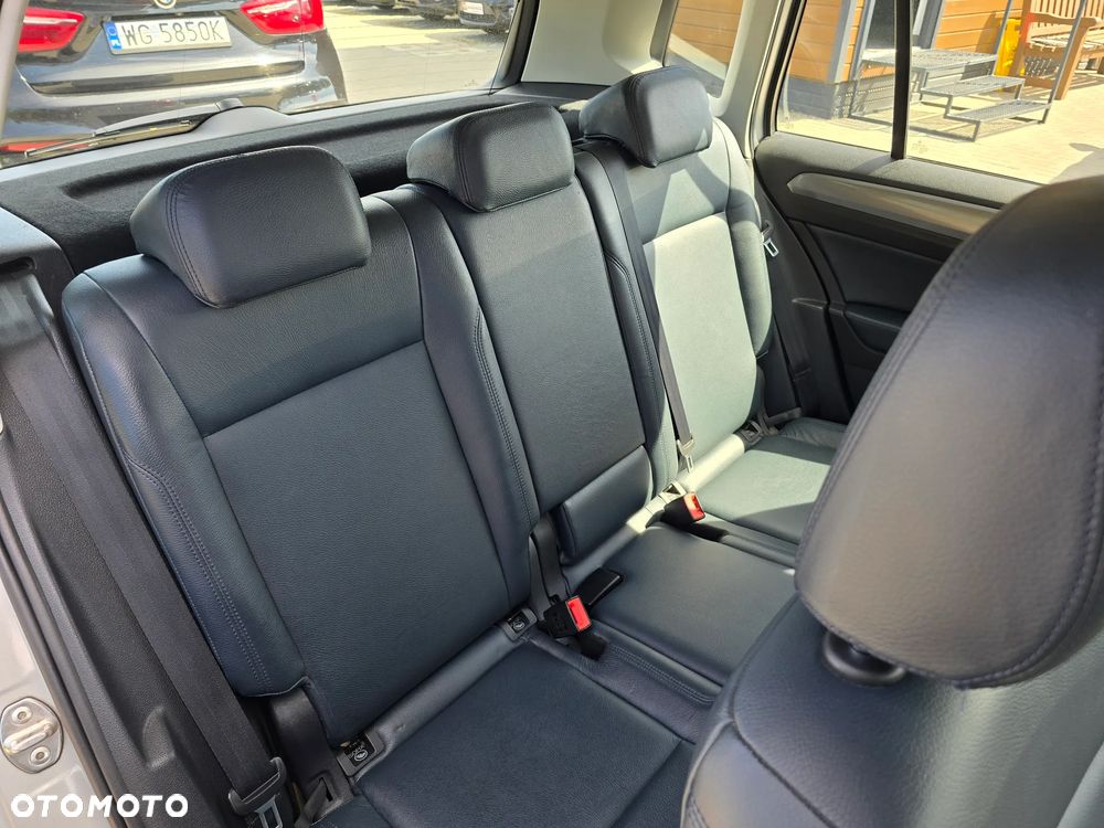 Volkswagen Golf Sportsvan - 14