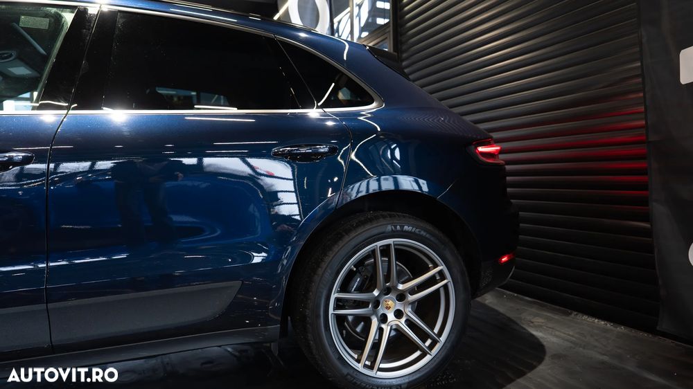 Porsche Macan - 10