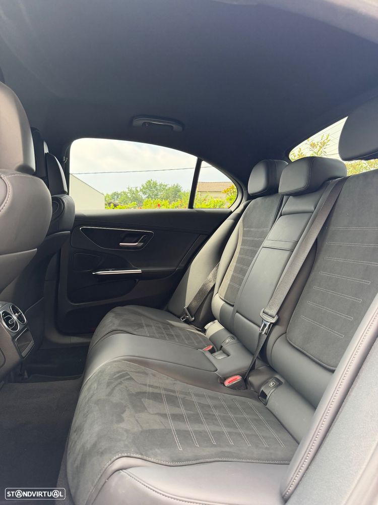 Mercedes-Benz C 300 de AMG Line - 9
