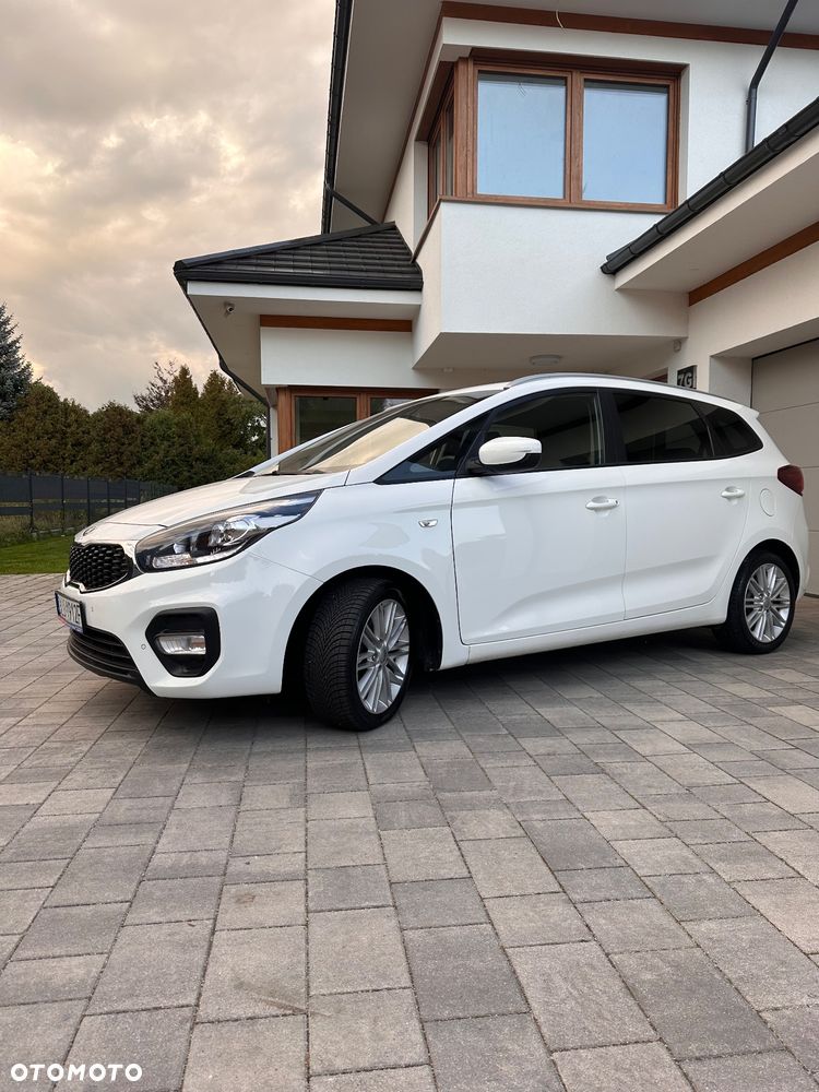 Kia Carens 1.6 GDI Business Line EU6 - 7
