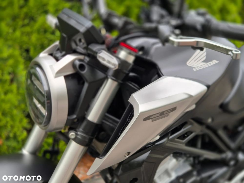 Honda CB - 15