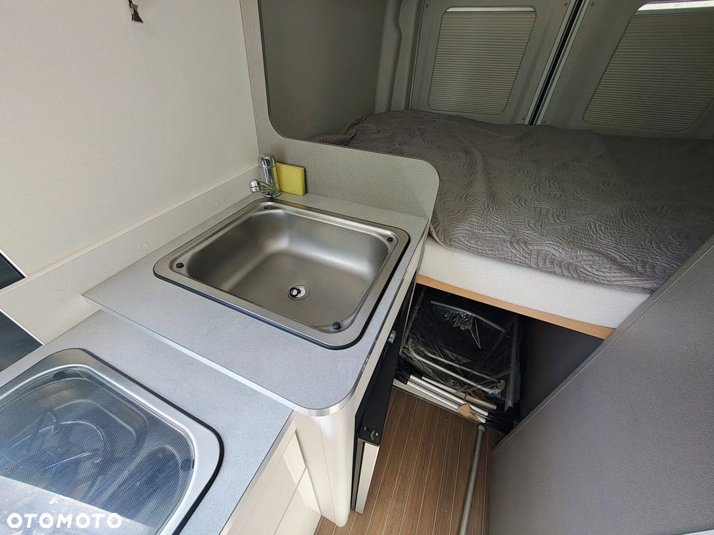 Ford Inny - 25