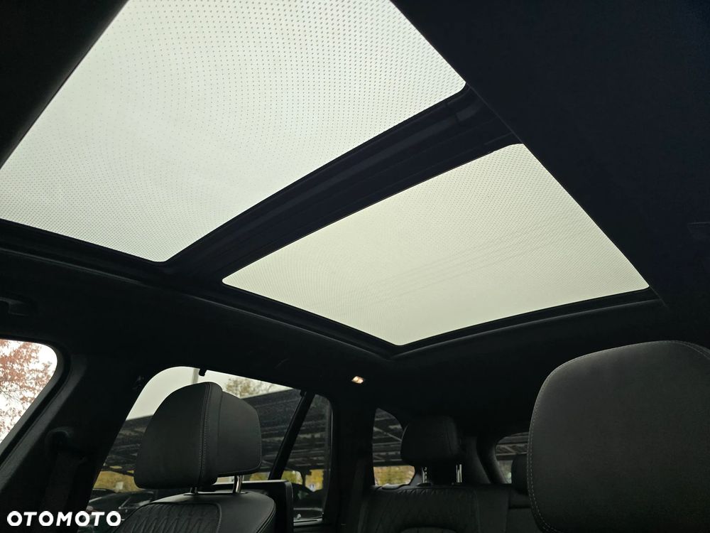 BMW X5 xDrive45e - 37