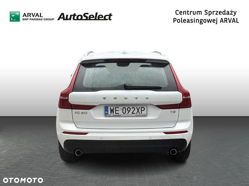 Volvo XC 60 T5 Momentum Pro - 6
