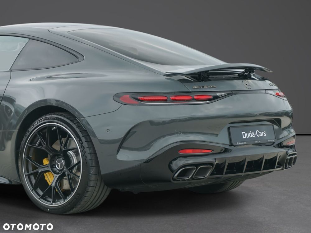 Mercedes-Benz AMG GT - 12