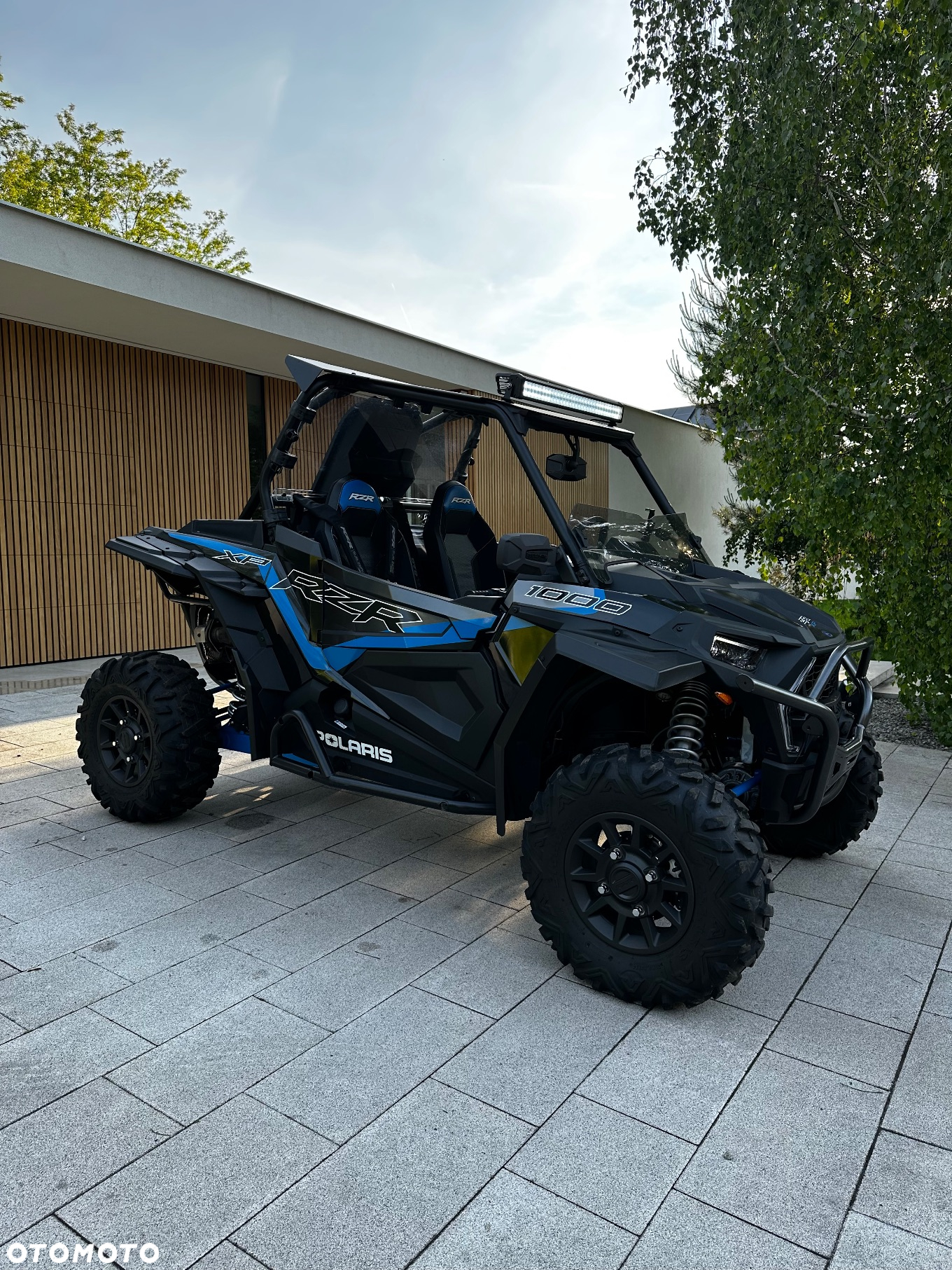 Polaris RZR - 8