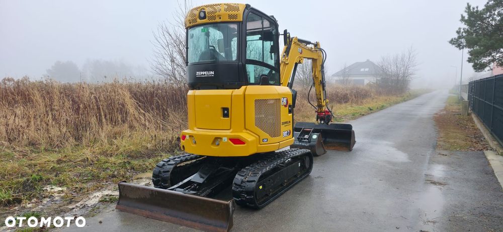 Caterpillar 302,7 CR    / 302. 303, 301.8 , 304 , 305 - 6