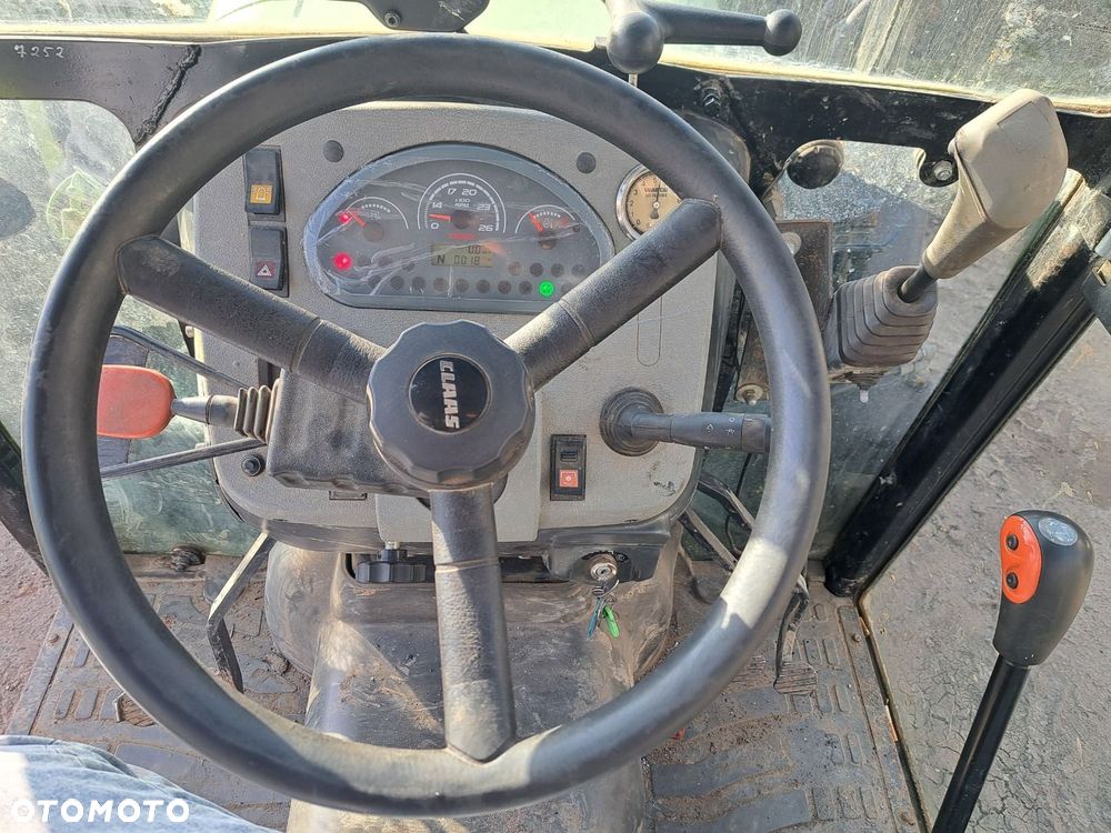 Claas Nexos 240F 4X4 - 21