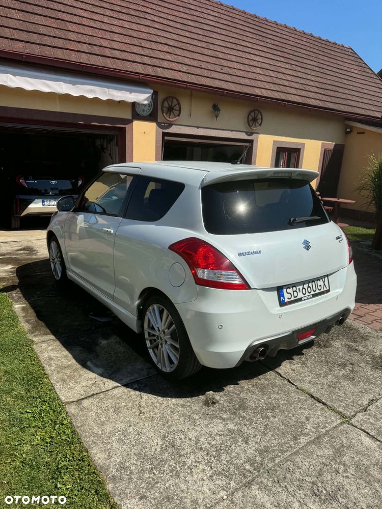 Suzuki Swift - 8