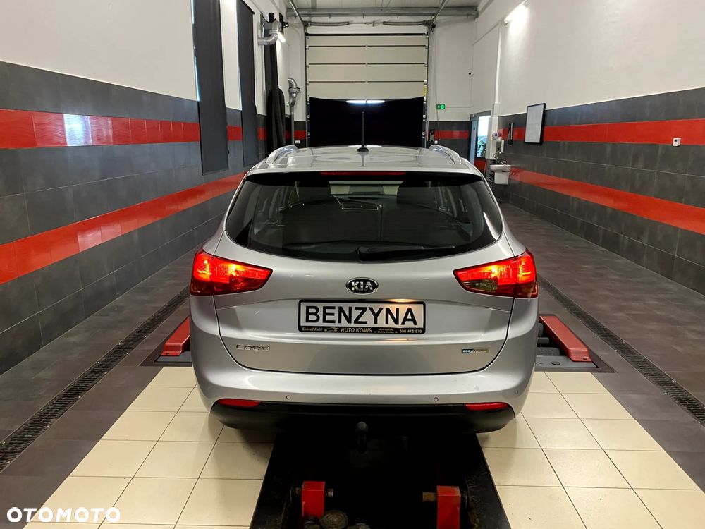 Kia Ceed 1.6 GDI Platinum Edition - 12