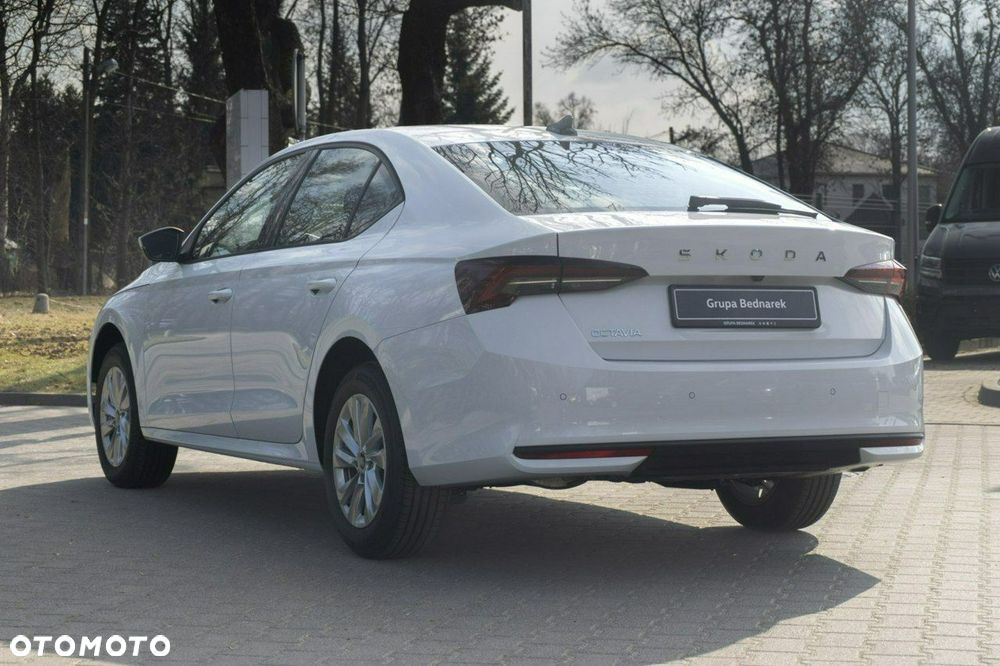 Skoda Octavia - 10