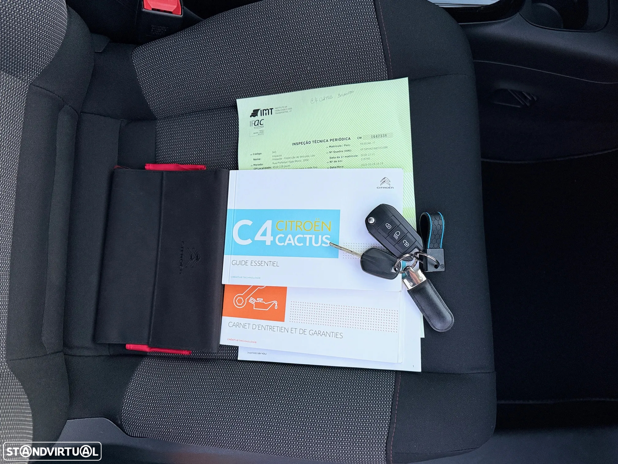 Citroën C4 Cactus 1.2 PureTech Shine EAT6 - 9
