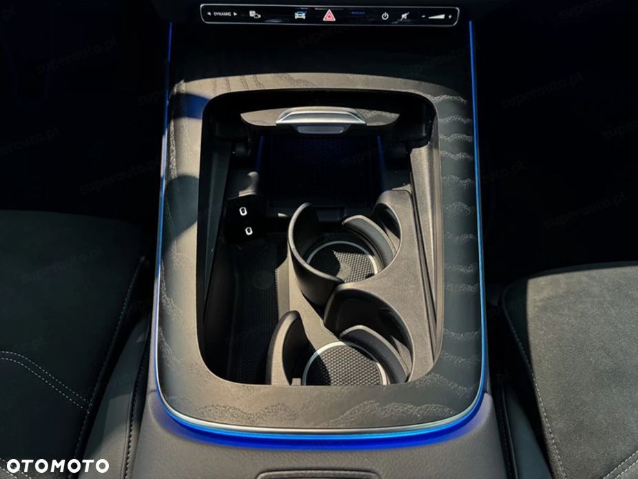 Mercedes-Benz Klasa E 220 d mHEV 4-Matic AMG 9G-Tronic - 14