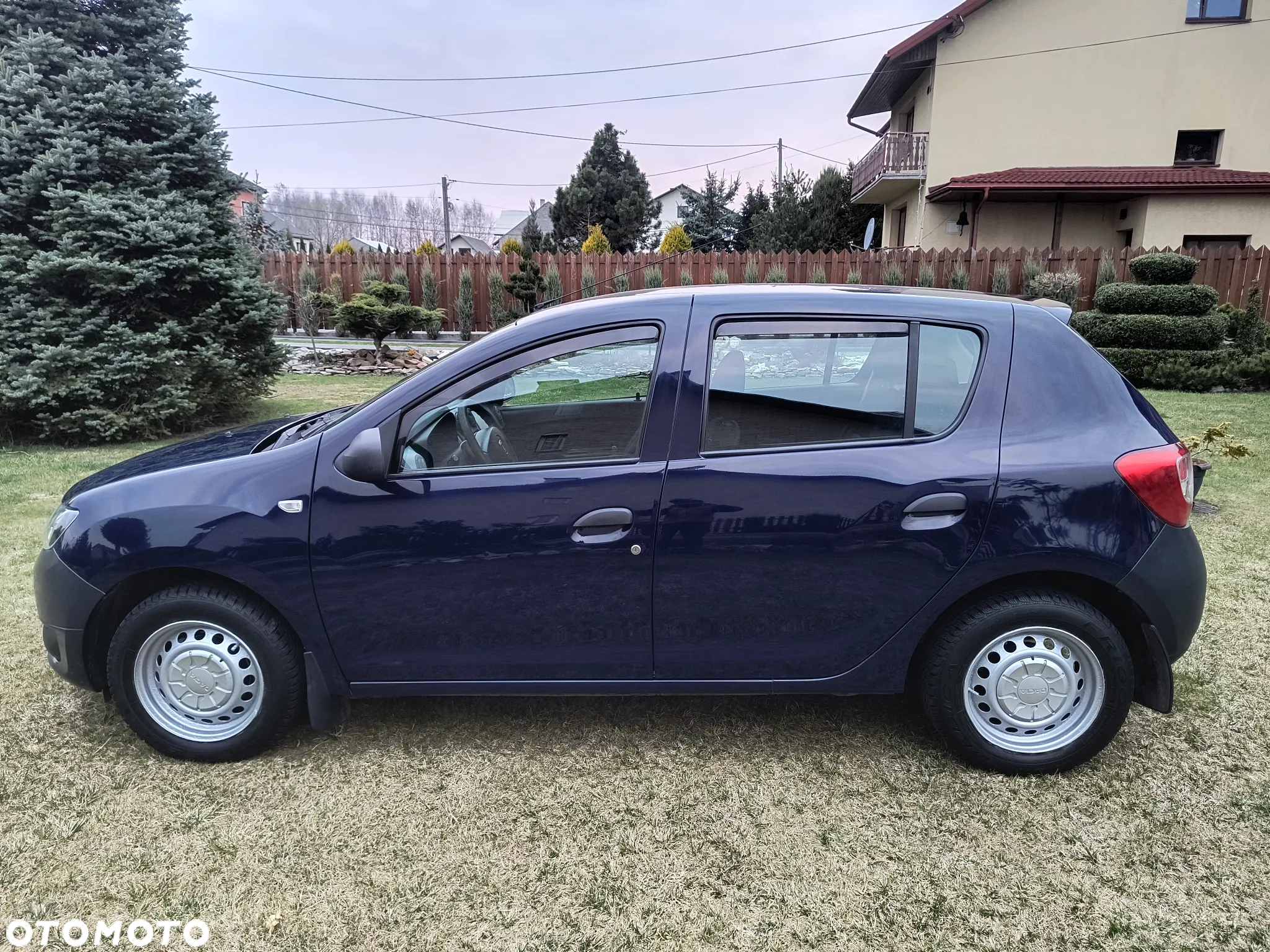 Dacia Sandero - 10